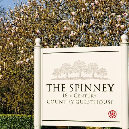 The Spinney Barnstaple Exterior foto